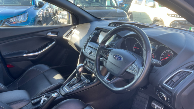 Ford Focus ST 2.0 TDCi 185 ST-3 Navigation 5dr Powershift Diesel Hatchback